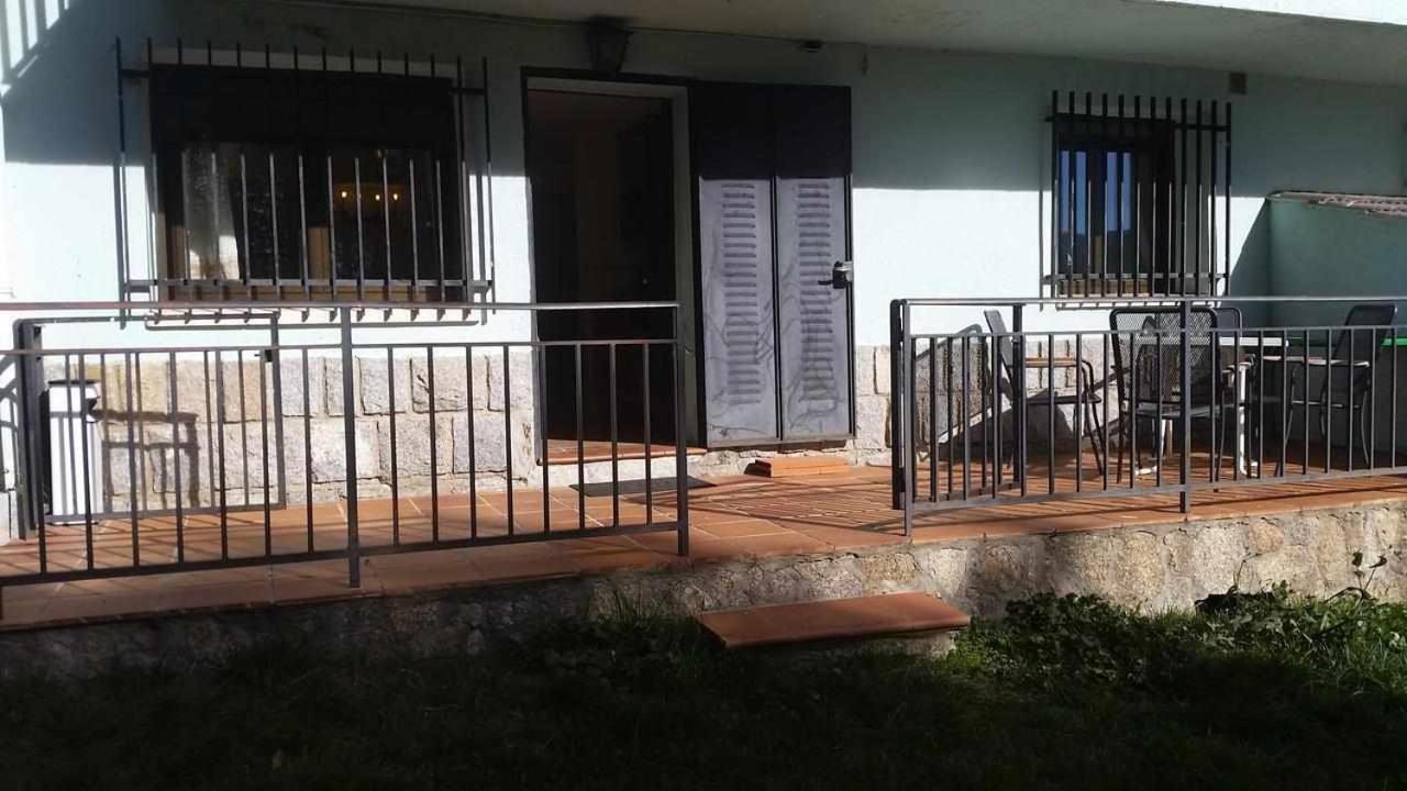 La Vista De Gredos Apartment Наваредонда де Гредос Екстериор снимка