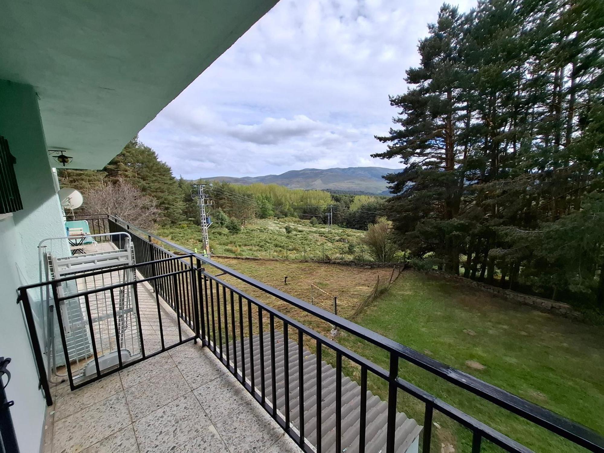 La Vista De Gredos Apartment Наваредонда де Гредос Екстериор снимка